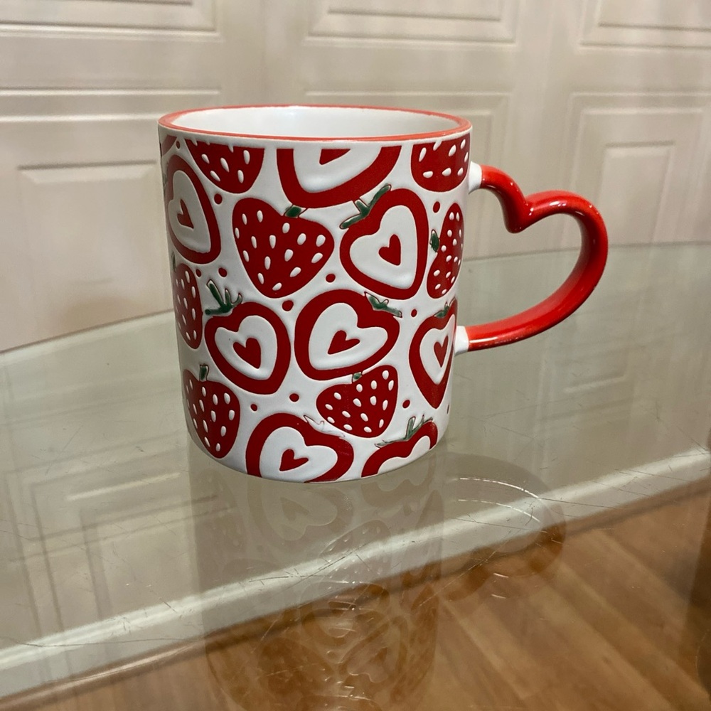 Brand New Spectrum Large Red Multi Heart Mug